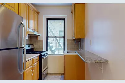 21-38 35th Street #APT2, Astoria, NY 11105 - Photo 2
