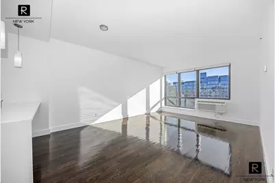 11-25 45th Avenue #5-E, New York City, NY 11101 - Photo 2