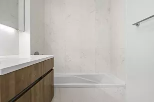 11-25 45th Ave, New York City, NY 11101 - Photo 8