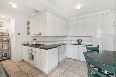 515 W End Avenue #15-D, New York City, NY 10024 - Photo 10