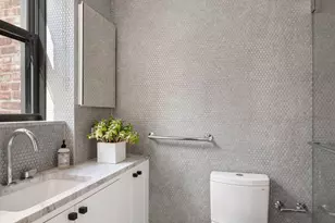 150 W 79th St, New York City, NY 10024 - Photo 6