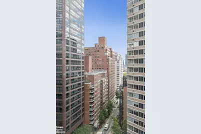 400 E 54th Street #14F, New York City, NY 10022 - Photo 20