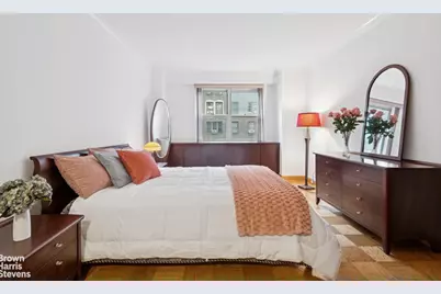 400 E 54th Street #14F, New York City, NY 10022 - Photo 12