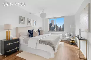 350 W 50th St, New York City, NY 10019 - Photo 4