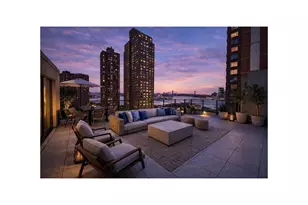 427 E 90th St, New York City, NY 10128 - Photo 6
