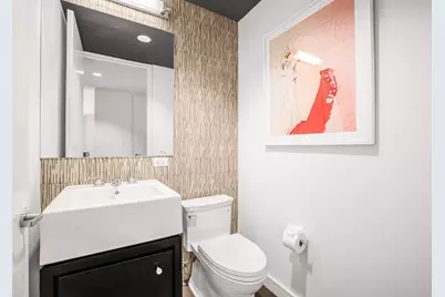 8 Union Square S #2B, New York City, NY 10003 - Photo 16