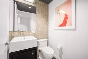 8 Union Square S, New York City, NY 10003 - Photo 16