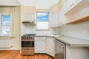 321 Bay 13th St, Brooklyn, NY 11214 - Photo 10