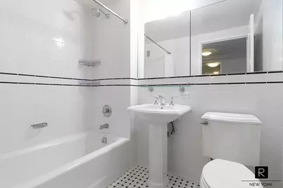 300 W 135th Street #4-C, New York City, NY 10030 - Photo 12