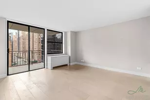 330 E 39th St, New York City, NY 10016 - Photo 2