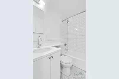 330 E 39th Street #22H, New York City, NY 10016 - Photo 12