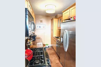 135 Ocean Parkway #17T, Brooklyn, NY 11218 - Photo 2