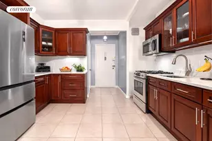 920 E 17th St, Brooklyn, NY 11230 - Photo 4