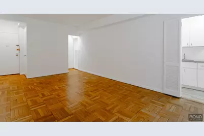 240 E 46th Street #4J, New York, NY 10017 - Photo 2