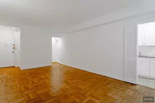 240 E 46th St, New York City, NY 10017 - Photo 2