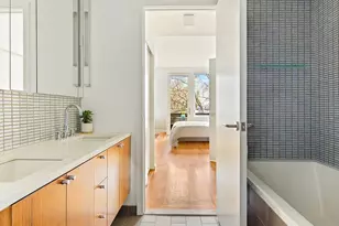 109 3rd St, New York City, NY 11231 - Photo 6
