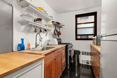 139-15 83rd Avenue #330, Briarwood, NY 11435 - Photo 10