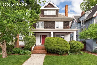 155 Stratford Road, Brooklyn, NY 11218 - Photo 22