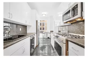 25 Central Prk W, New York City, NY 10023 - Photo 2