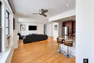 251 W 98th St, New York City, NY 10025 - Photo 2