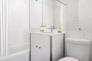 290 3rd Ave, New York, NY 10010 - Photo 8