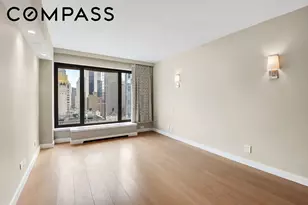 200 Central Park S, New York City, NY 10019 - Photo 18