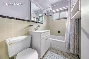 21-80 33rd Rd, New York City, NY 11106 - Photo 12