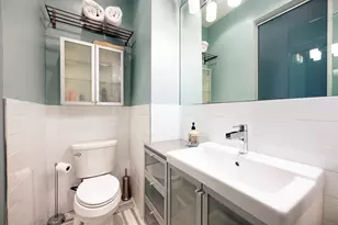 254 W 10th St, New York, NY 10014 - Photo 4