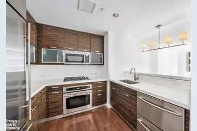 225 E 34th Street #5I, New York, NY 10016 - Photo 4