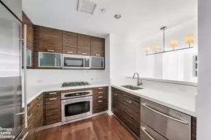 225 E 34th St, New York, NY 10016 - Photo 4