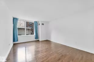 225 E 34th St, New York, NY 10016 - Photo 6