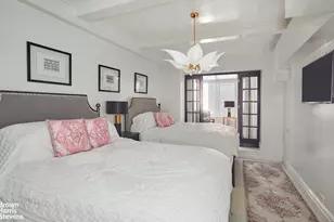 891 Park Ave, New York City, NY 10075 - Photo 12