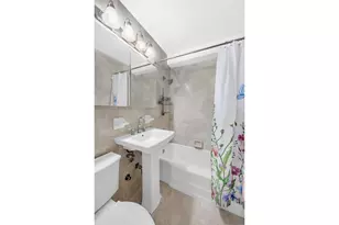 345 E 73rd St, New York City, NY 10021 - Photo 4