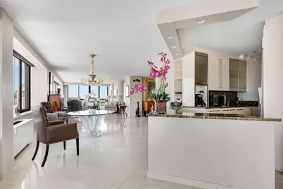 422 E 72nd Street #32DE, New York, NY 10021 - Photo 6