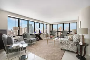 422 E 72nd St, New York City, NY 10021 - Photo 1