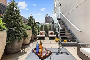 261 W 28th St, New York City, NY 10001 - Photo 4