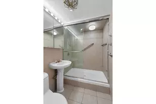 415 E 52nd St, New York City, NY 10022 - Photo 10