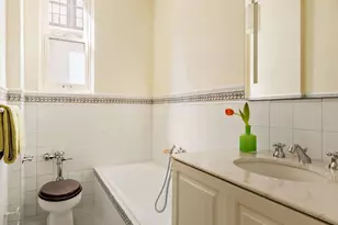 955 Lexington Ave, New York City, NY 10021 - Photo 8