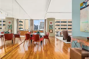 641 5th Ave, New York City, NY 10022 - Photo 2