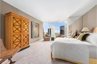 641 5th Ave, New York City, NY 10022 - Photo 4
