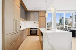 200 E 20th St, New York, NY 10003 - Photo 2