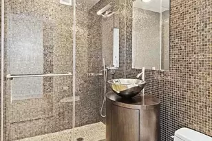 250 E 53rd St, New York City, NY 10022 - Photo 6