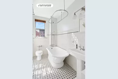 242 E 19th Street #4B, New York City, NY 10003 - Photo 6