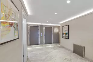 310 E 70th St, New York, NY 10021 - Photo 6