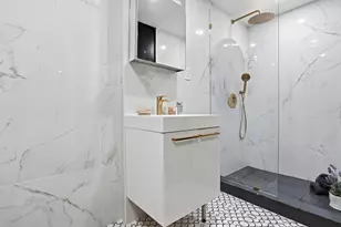 11 Conselyea St, New York City, NY 11211 - Photo 28