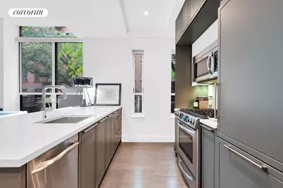 416 W 52nd Street #TH215, New York City, NY 10019 - Photo 2