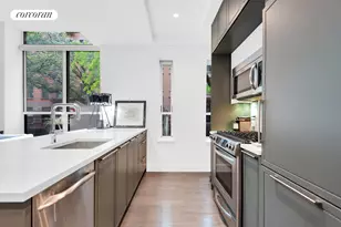 416 W 52nd St, New York City, NY 10019 - Photo 2