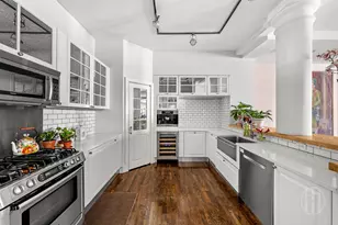 116 W 14th St, New York City, NY 10011 - Photo 14