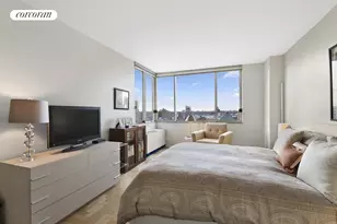 350 W 50th St, New York City, NY 10019 - Photo 22