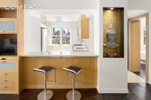 360 W 22nd St, New York City, NY 10011 - Photo 6